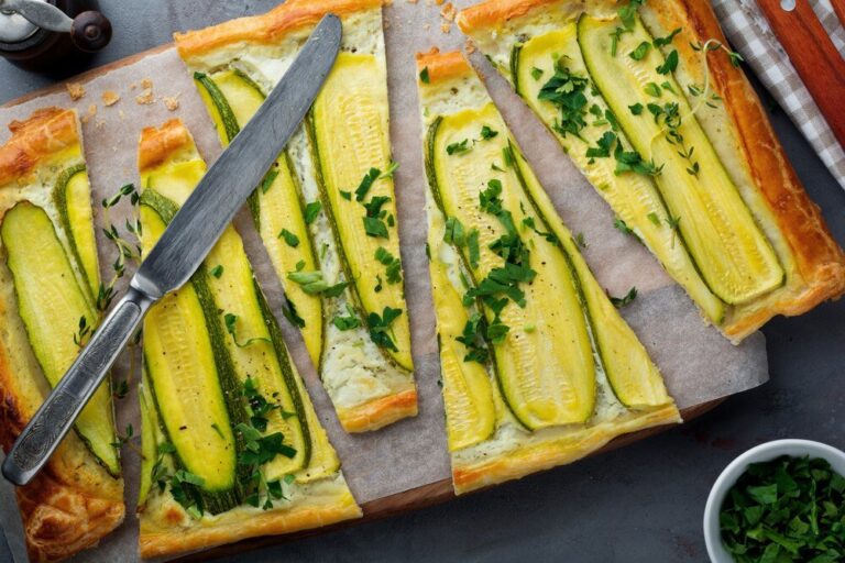 tarta-z-cukinia-i-feta---prosty-przepis-na-wytrawna-przekaske