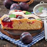 szybkie-ciasto-ze-sliwkami-na-oleju---przepis-na-duza-blache